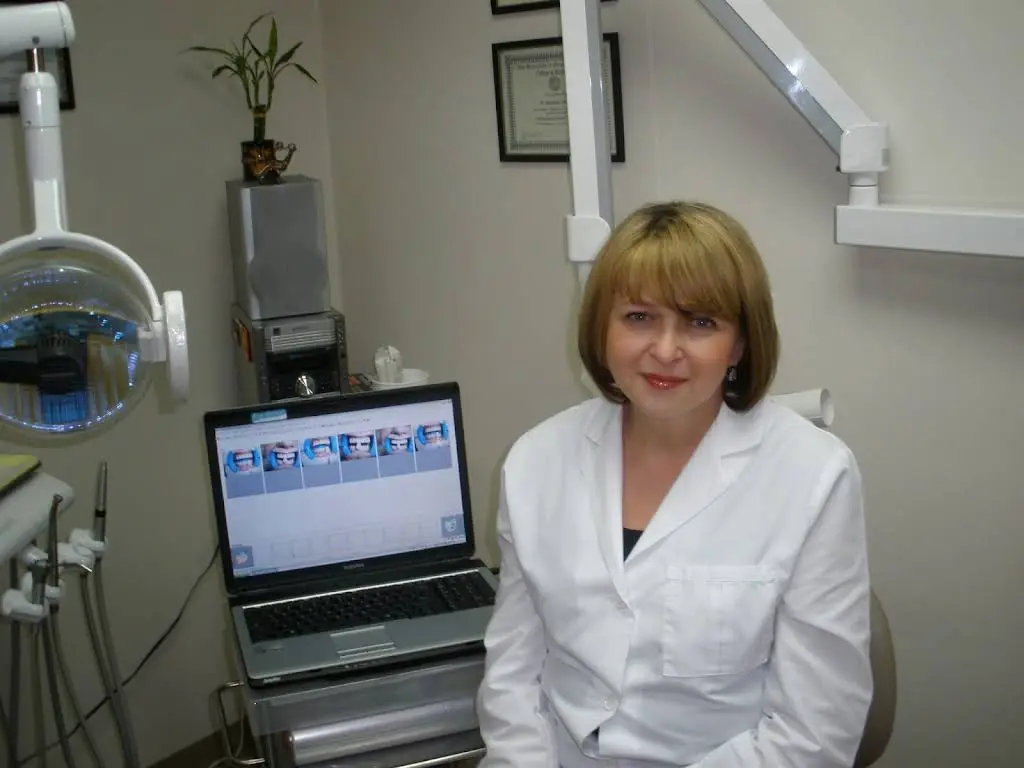 Elizabeth Vinokur's DDS, LTD.