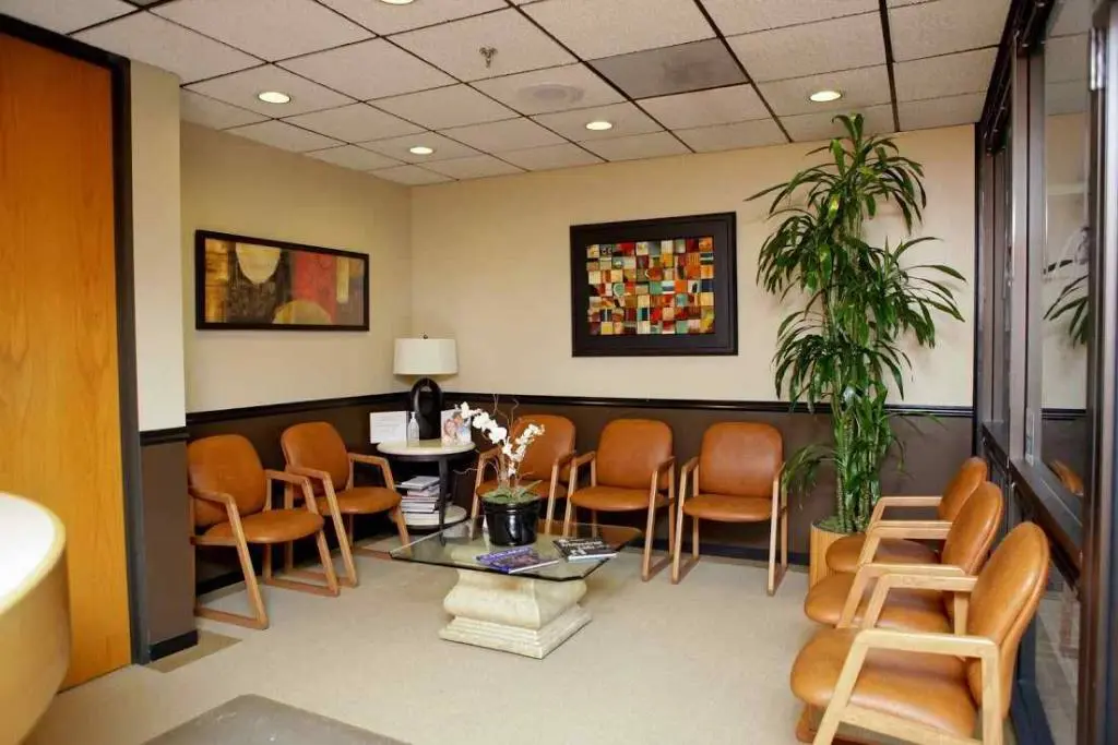 Dr. M. Shoaib Khan's Family & Cosmetic Dentistry Practice