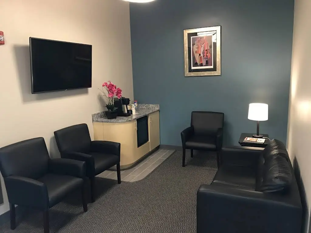Seven Hills Dental & Implant Center