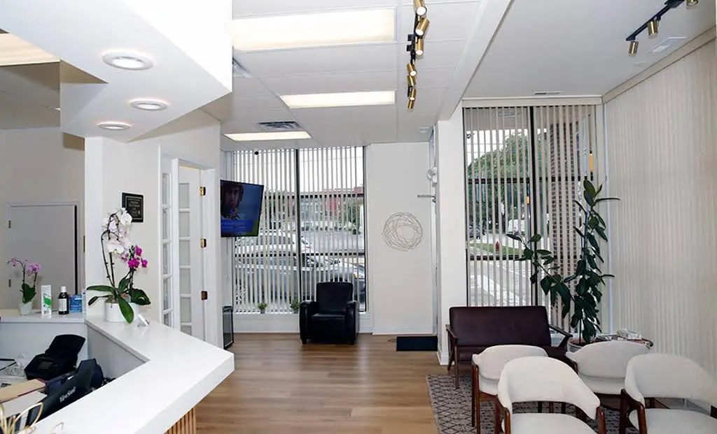 Des Plaines Dental Studio
