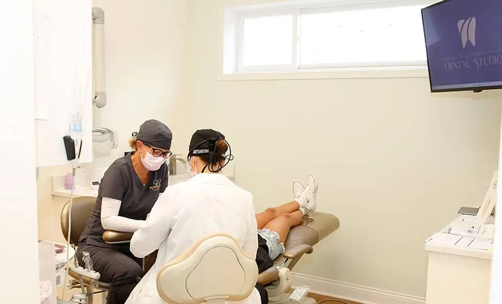 Des Plaines Dental Studio