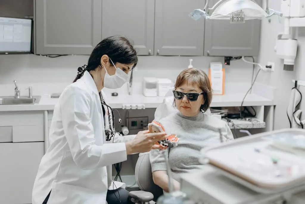Apple Family Dental