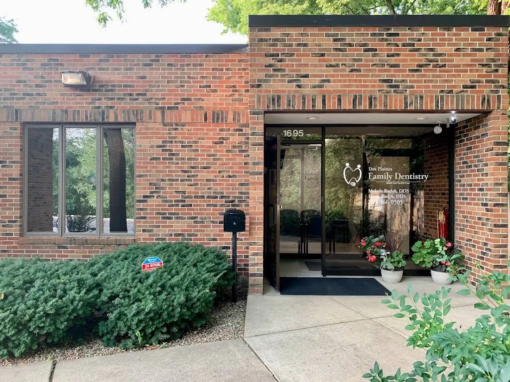Des Plaines Family Dentistry - Mykola Rudyk DDS