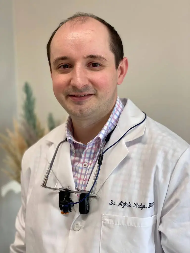 Des Plaines Family Dentistry - Mykola Rudyk DDS