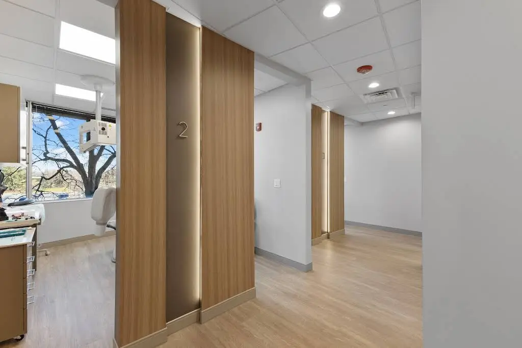 Professional Endodontics of Illinois