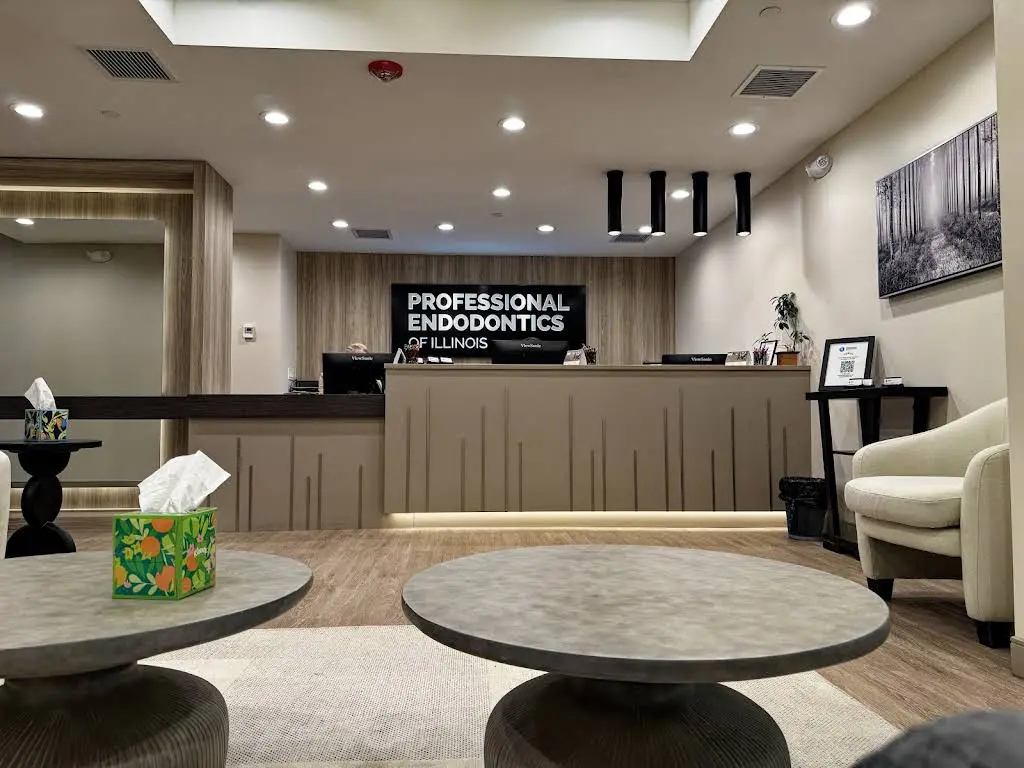 Professional Endodontics of Illinois