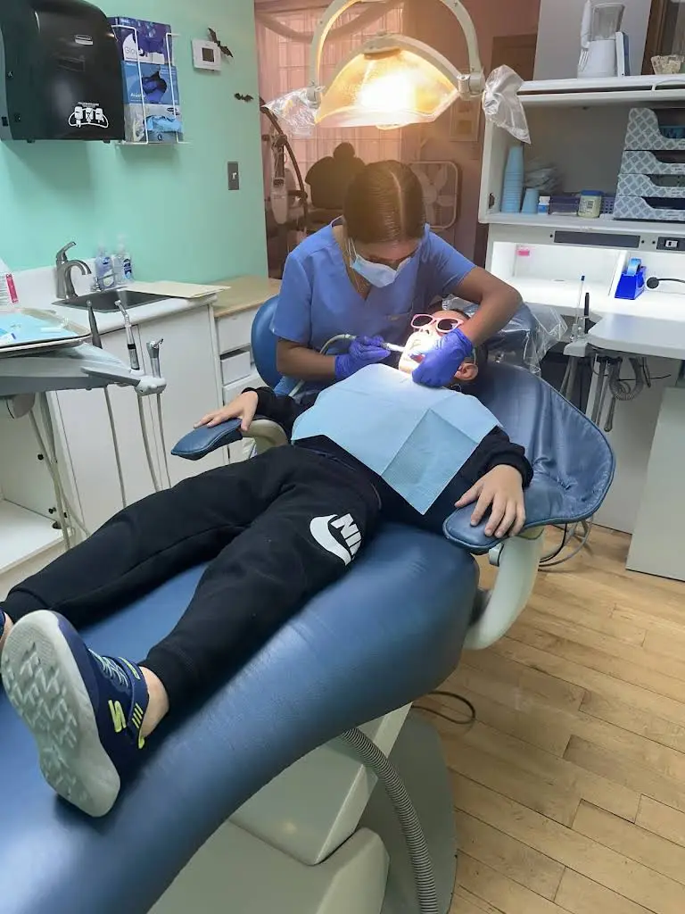 Oakton White Dental Center