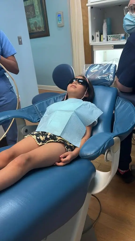 Oakton White Dental Center