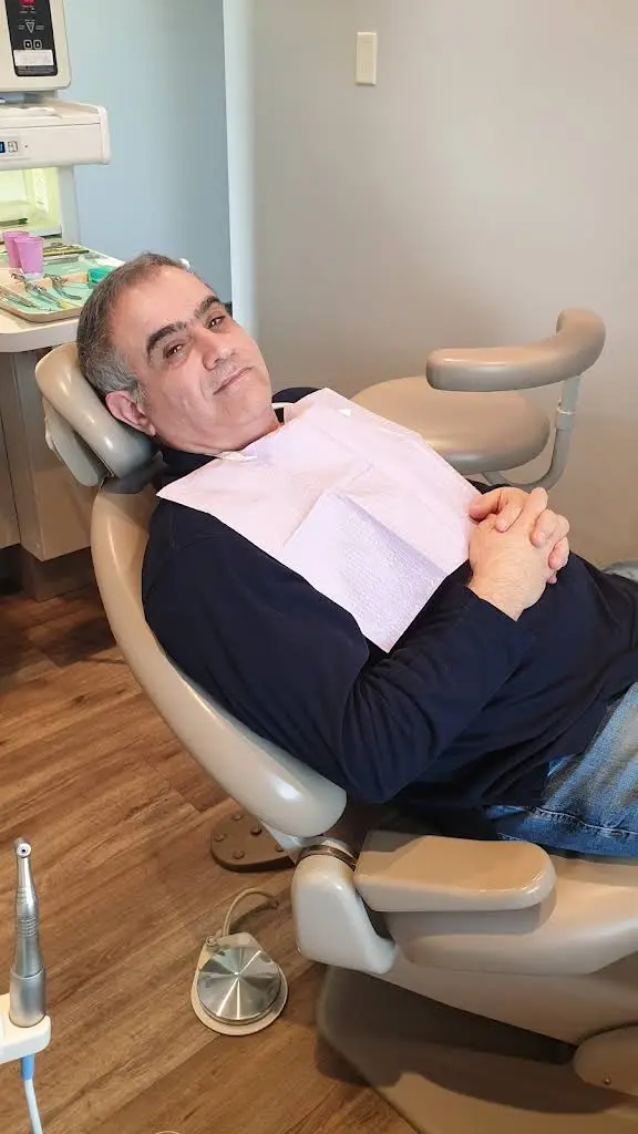 Illinois Valley Endodontics, Dr. Lee Ceresa D.D.S.