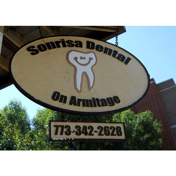 Sonrisa Dental on Armitage