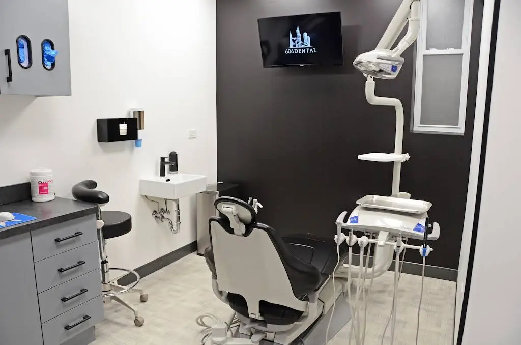 606 Dental