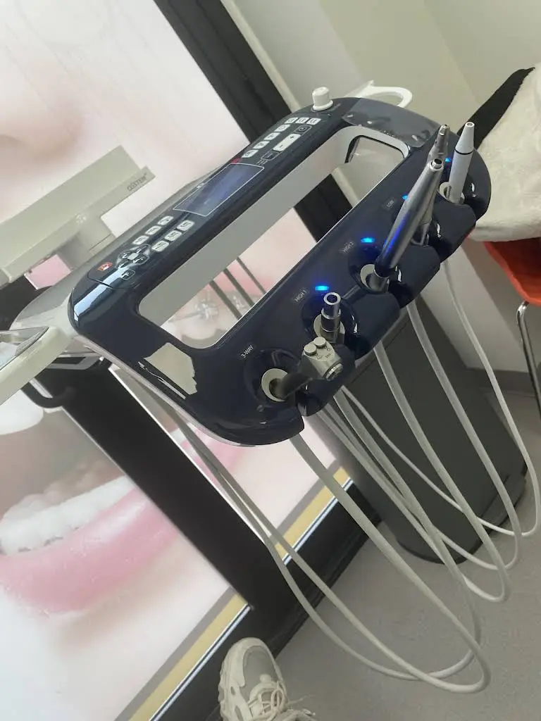 Pristine Pearls Dental