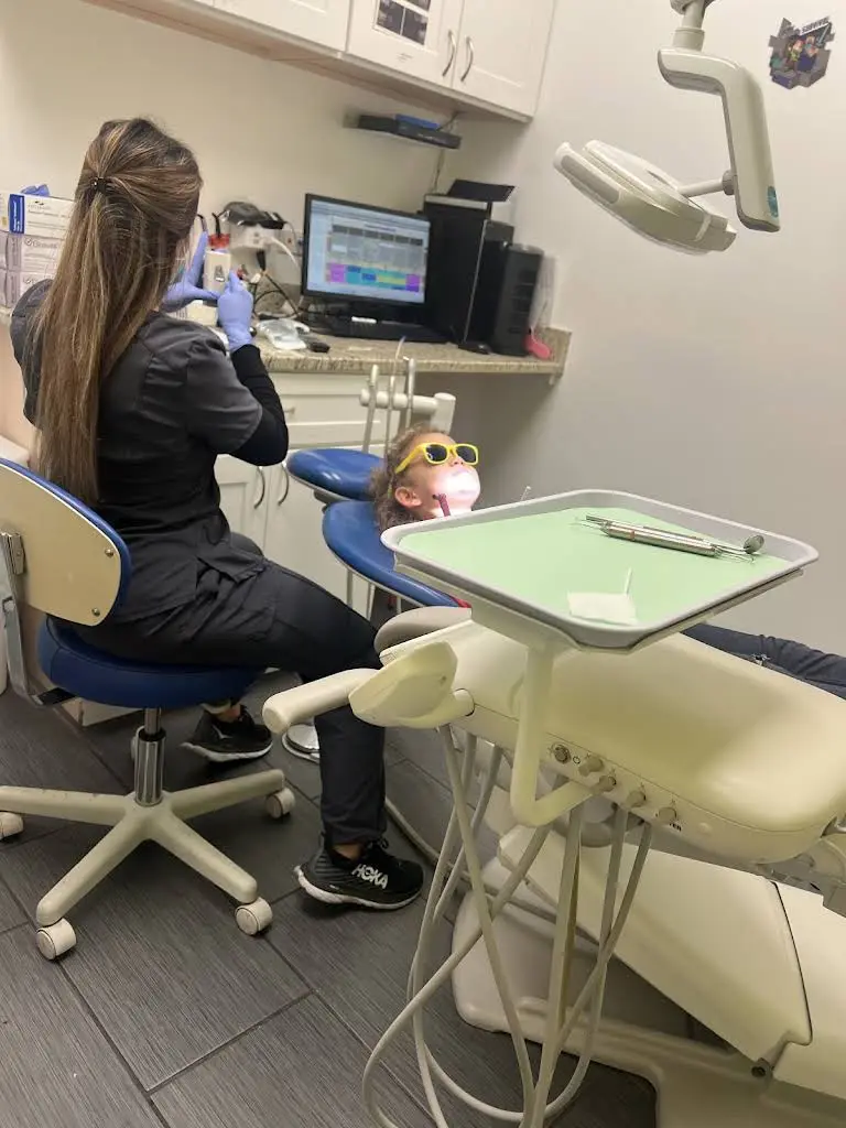 Children's Dental World - Morton Grove
