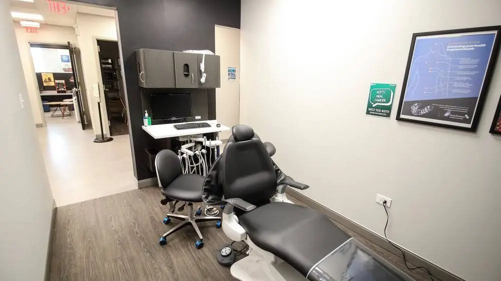 Zephyr Dental