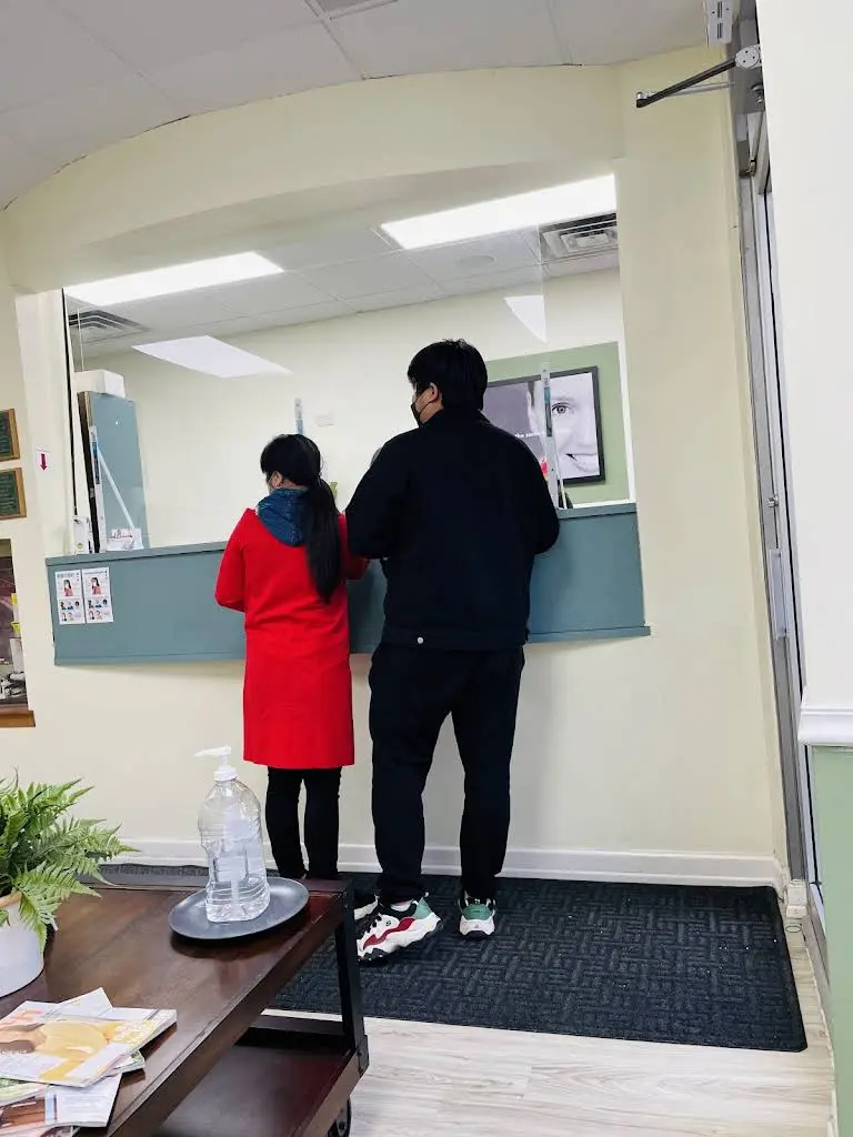 Jit Chan DDS & Associates