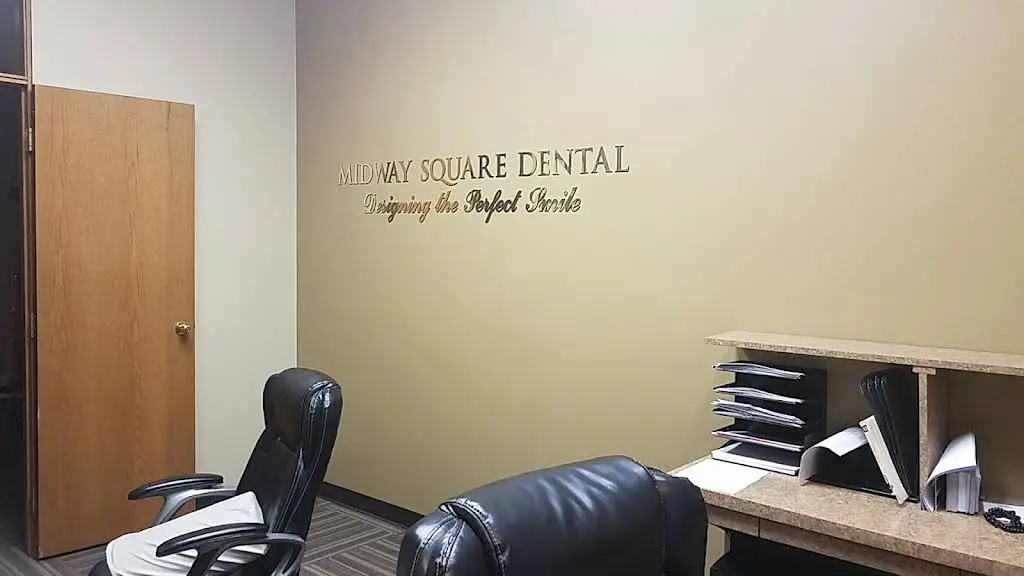 Chicago Dental Solutions @ Midway Square Dental Center