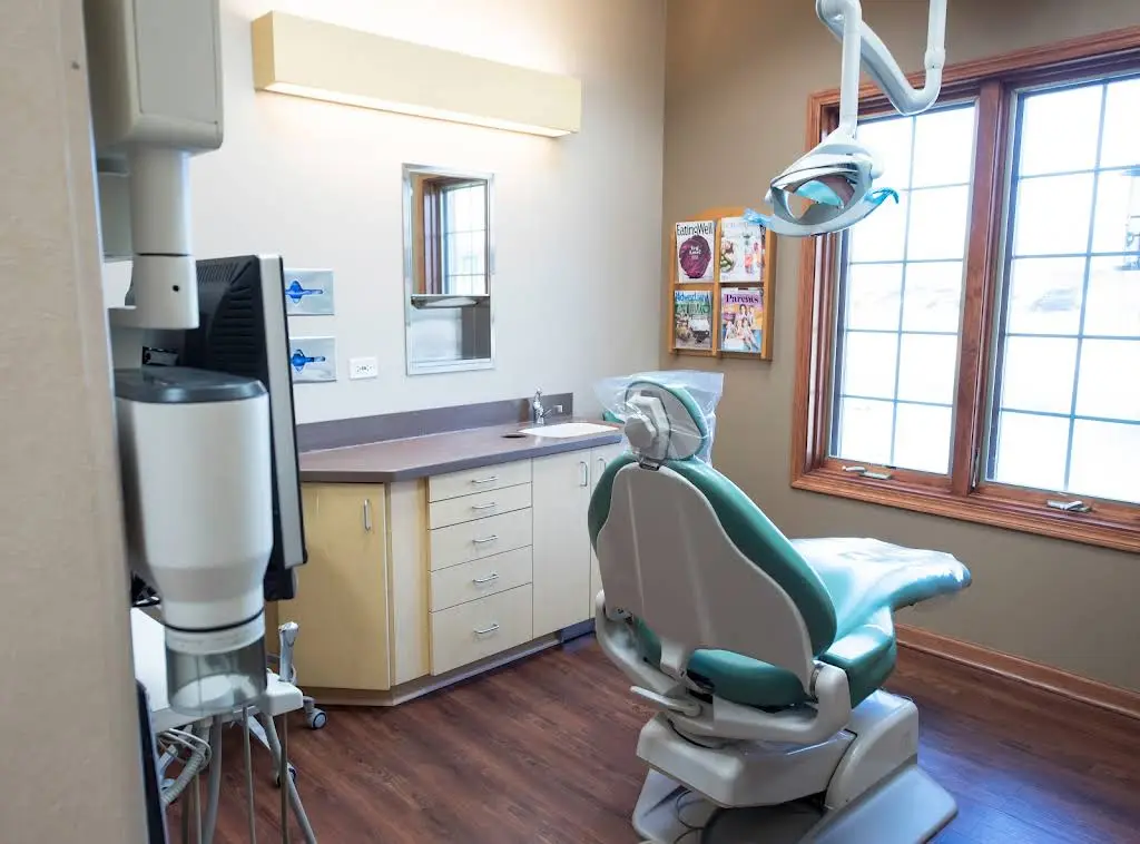 Dr. David Newkirk - Cosmetic and General Dentistry