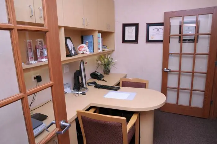 Dr. David Newkirk - Cosmetic and General Dentistry