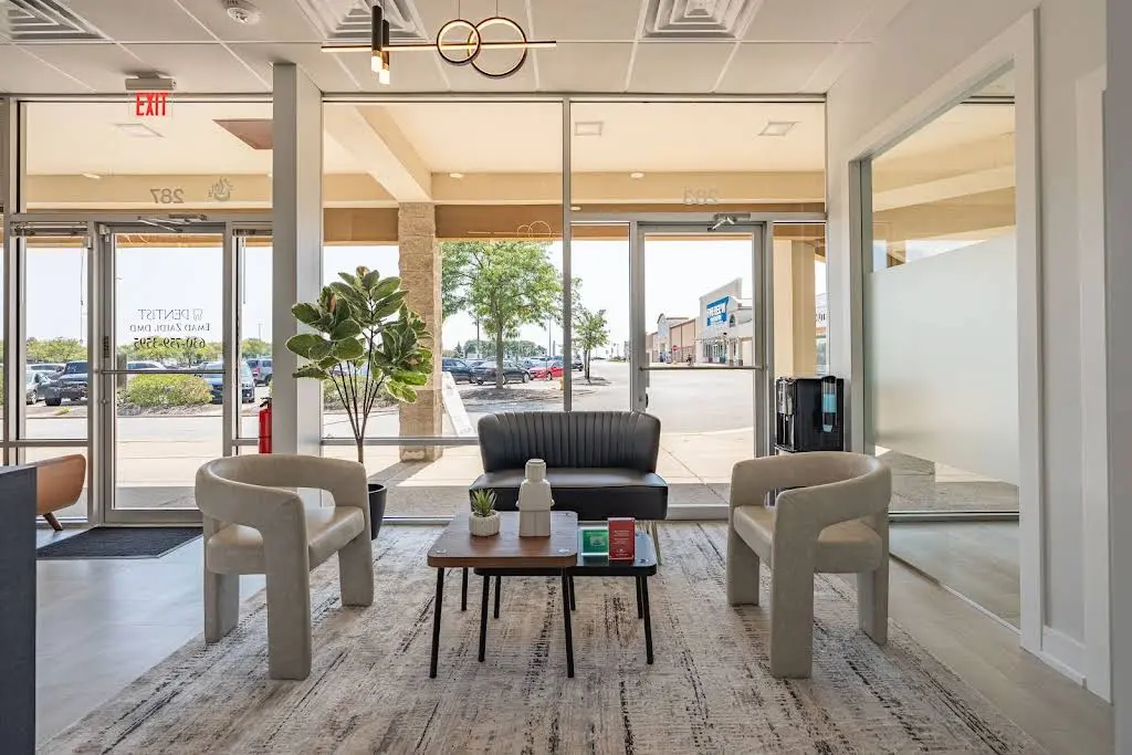 Solace Dental Group