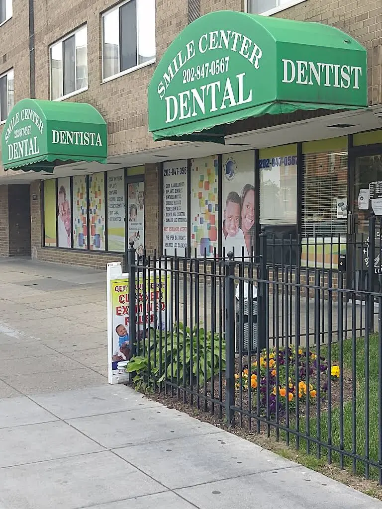 SMILE CENTER DENTAL