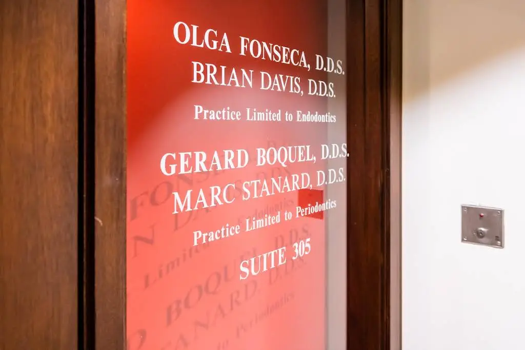 Marc P. Stanard, DDS, PC Specialist in Periodontics and Surgical Implant Dentistry