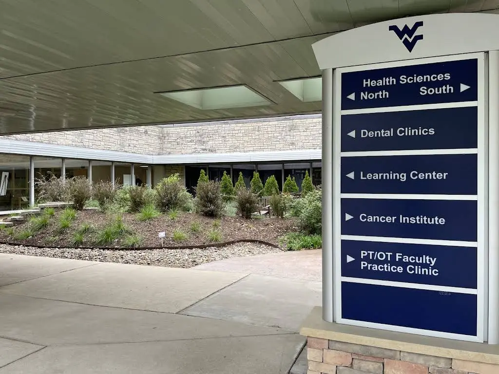 West Virginia University School of Dentistry
