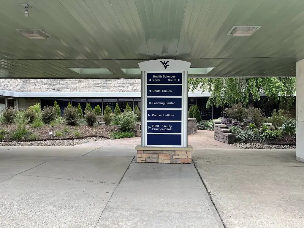 West Virginia University School of Dentistry