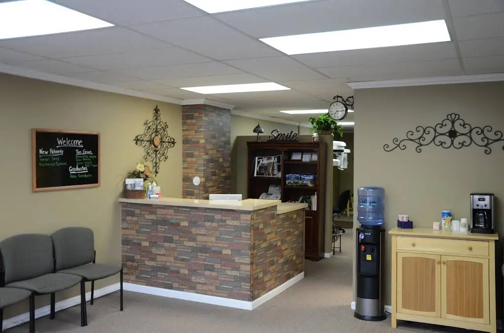 Red and Ritchey Orthodontics - Morris