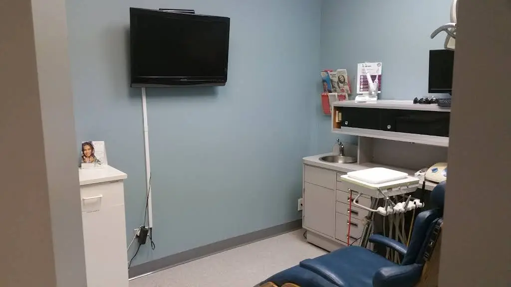 Distinctive Family Dental