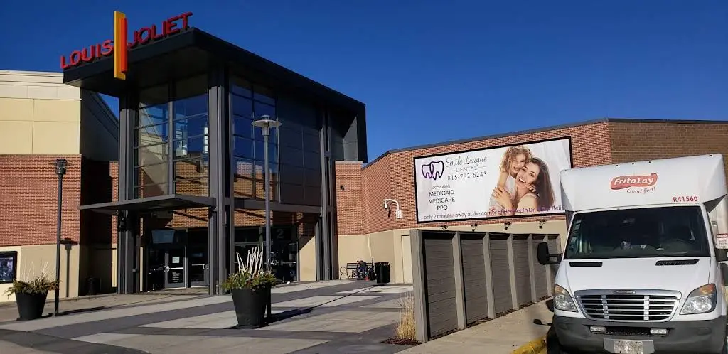 Smile League Dental
