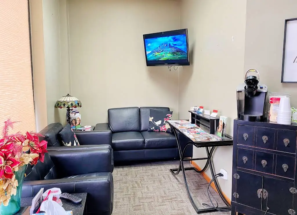 Quadrant Dental at Rogers Park