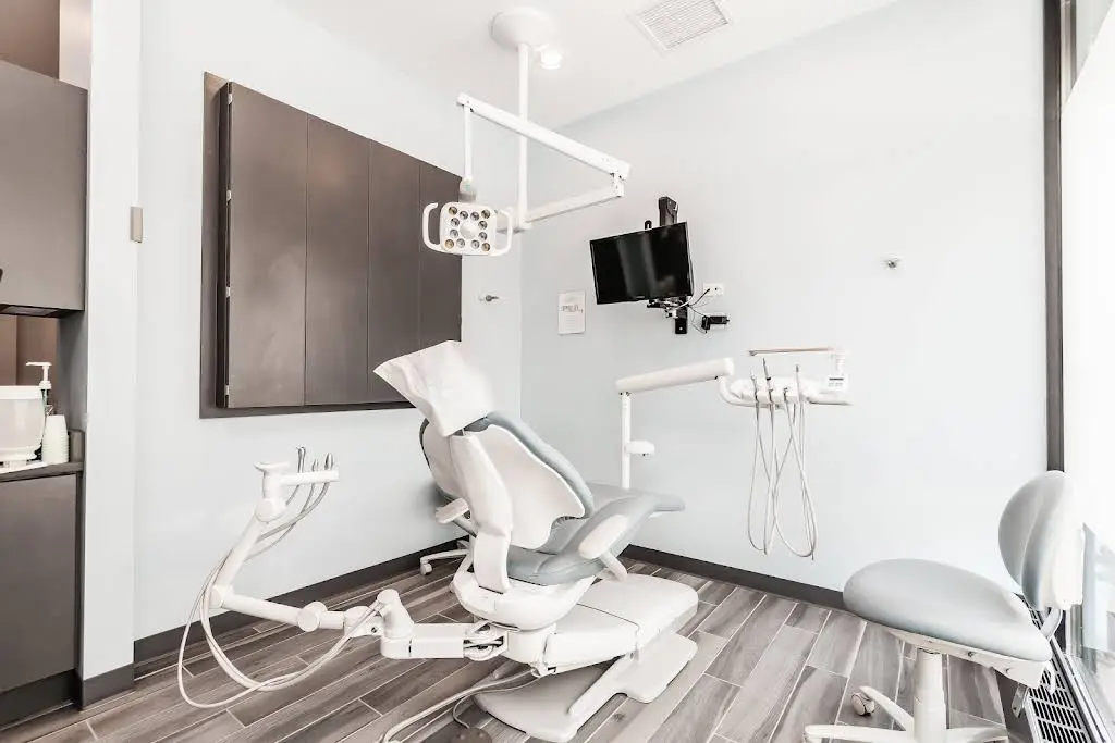 Modern Dental on Division