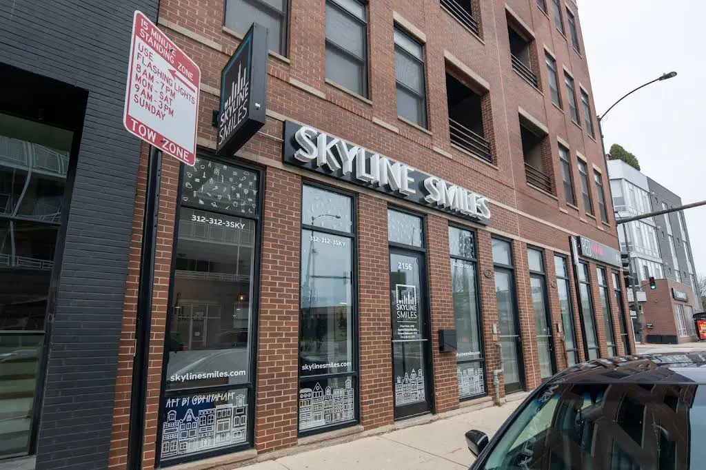Skyline Smiles of Bucktown