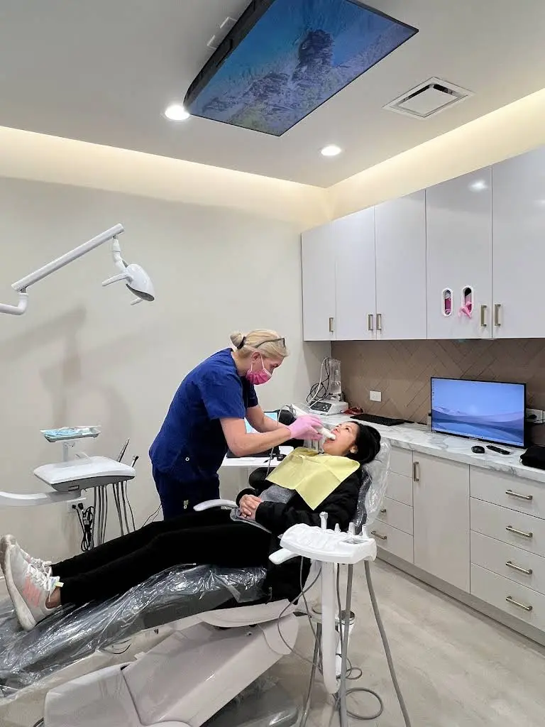 Chicago Dental Esthetics: Samantha Rabor, DDS