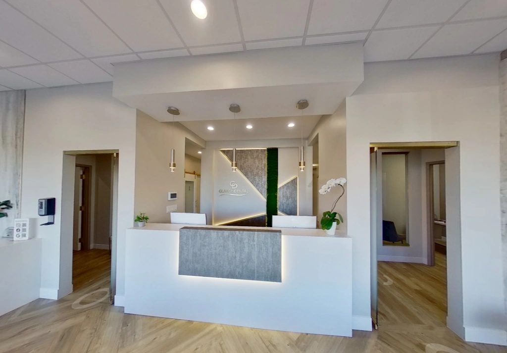 Glance Dental