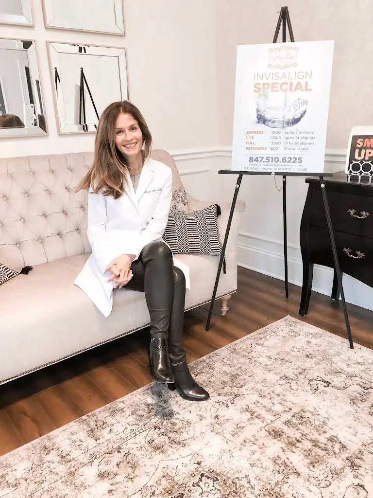 Smile Dental Studio Glenview: Maja Simic, DDS