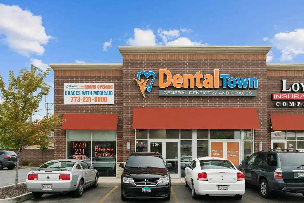Dental Town-Little Village