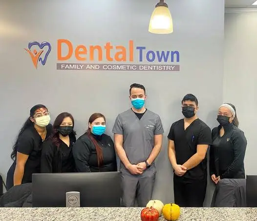 Dental Town-Little Village