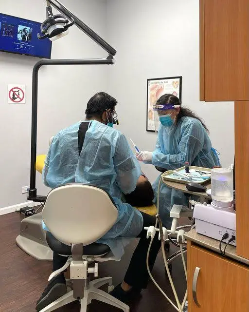 Dental Town-Little Village