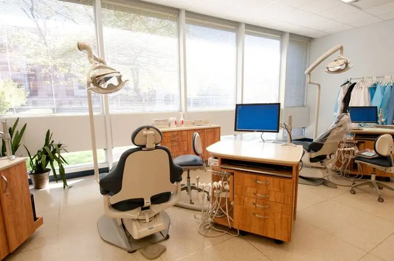 University of Illinois Chicago College of Dentistry