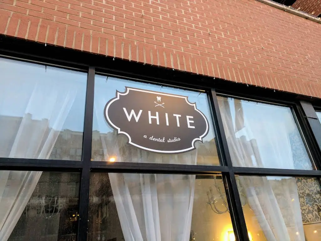 White Dental Studio