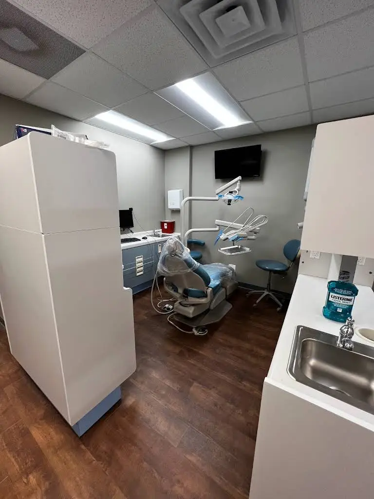 ENAMEL DENTAL SALON