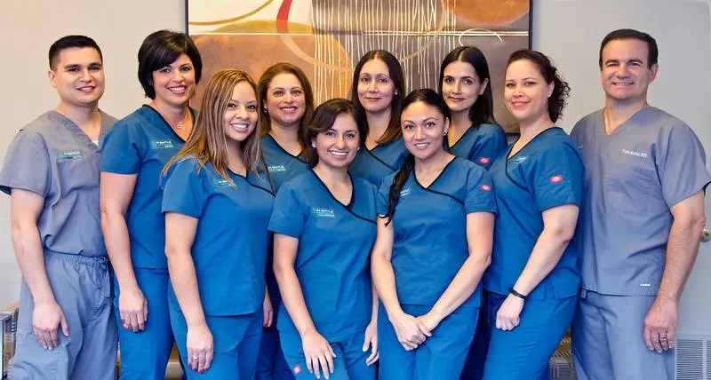 In Smyle Dental - Lakeview Roscoe Village
