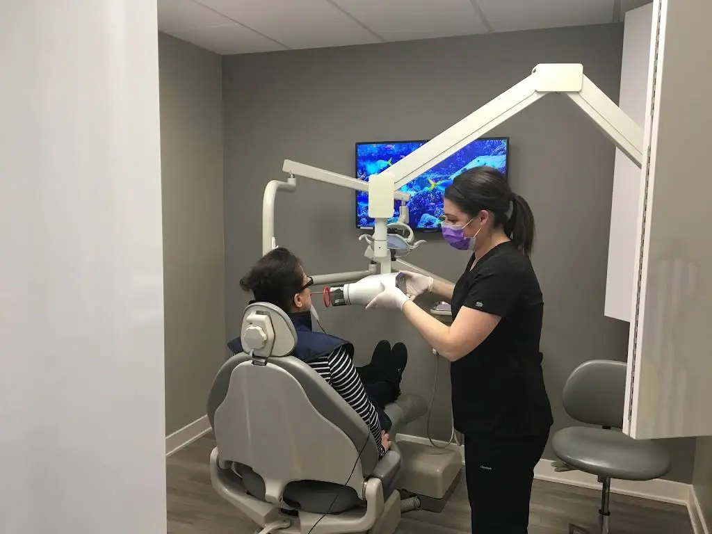 Kapur Dental