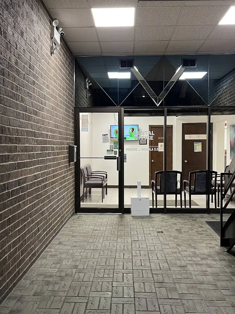 Midtown Dental Studio - Dental Emergency Center of Chicago
