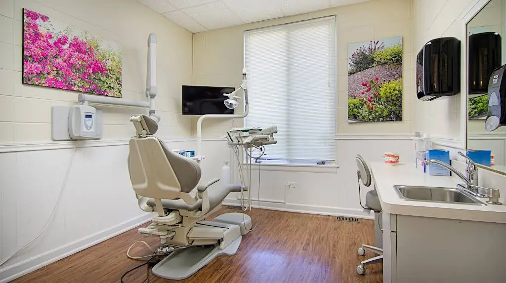 Family Dental Care - Oak Lawn