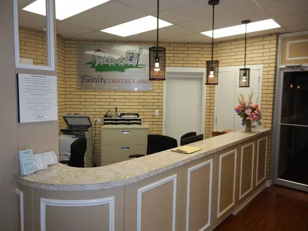 Family Dental Care - Oak Lawn