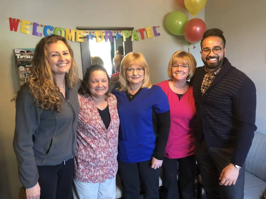 Roots Dental Studio