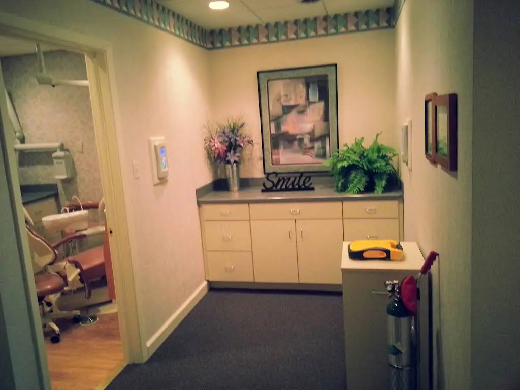 Midway Dental Center
