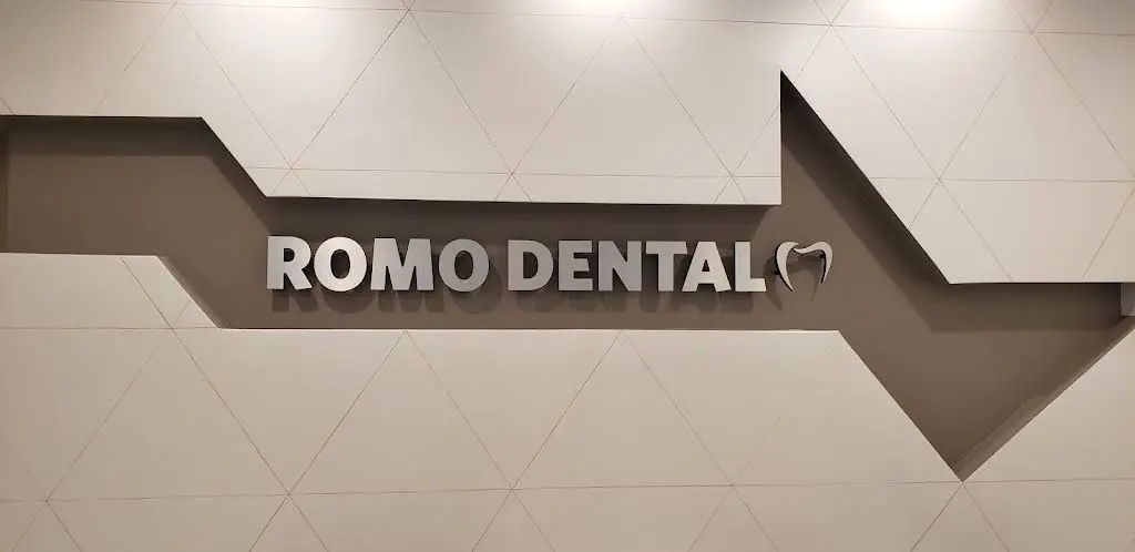 Romo Dental
